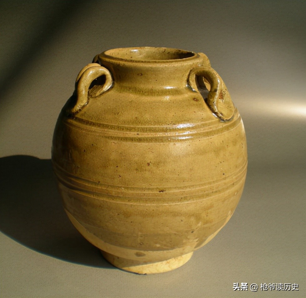 隋唐時期的瓷器，為何形成“南青北白”之說